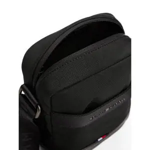 Tommy Hilfiger Metal Logo Travel Crossbody Reporter Bag